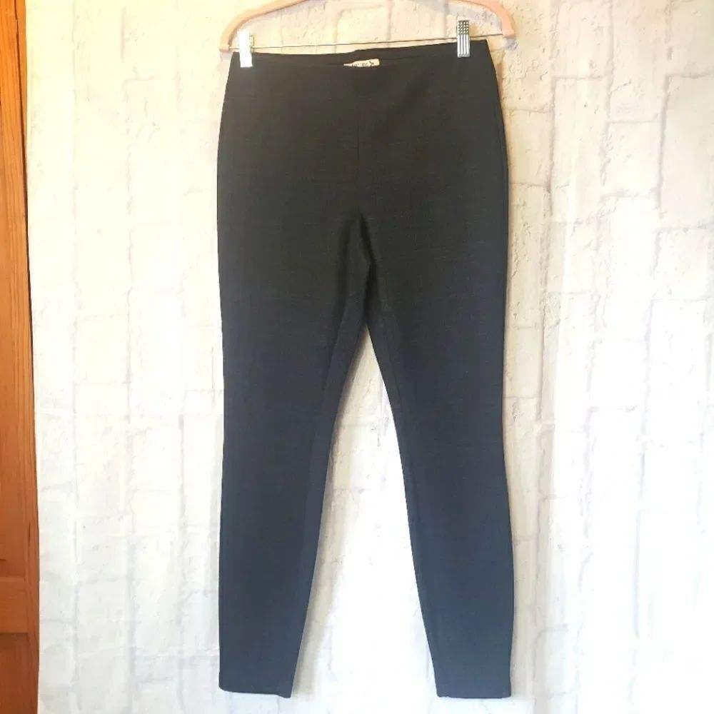 💜NANETTE LEPORE Plaid Stretch Pull-On Ankle Pants Small Black Gray